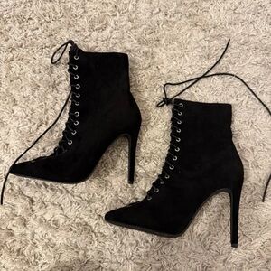 Boohoo Black Suede Lace-Up Heeled Boots